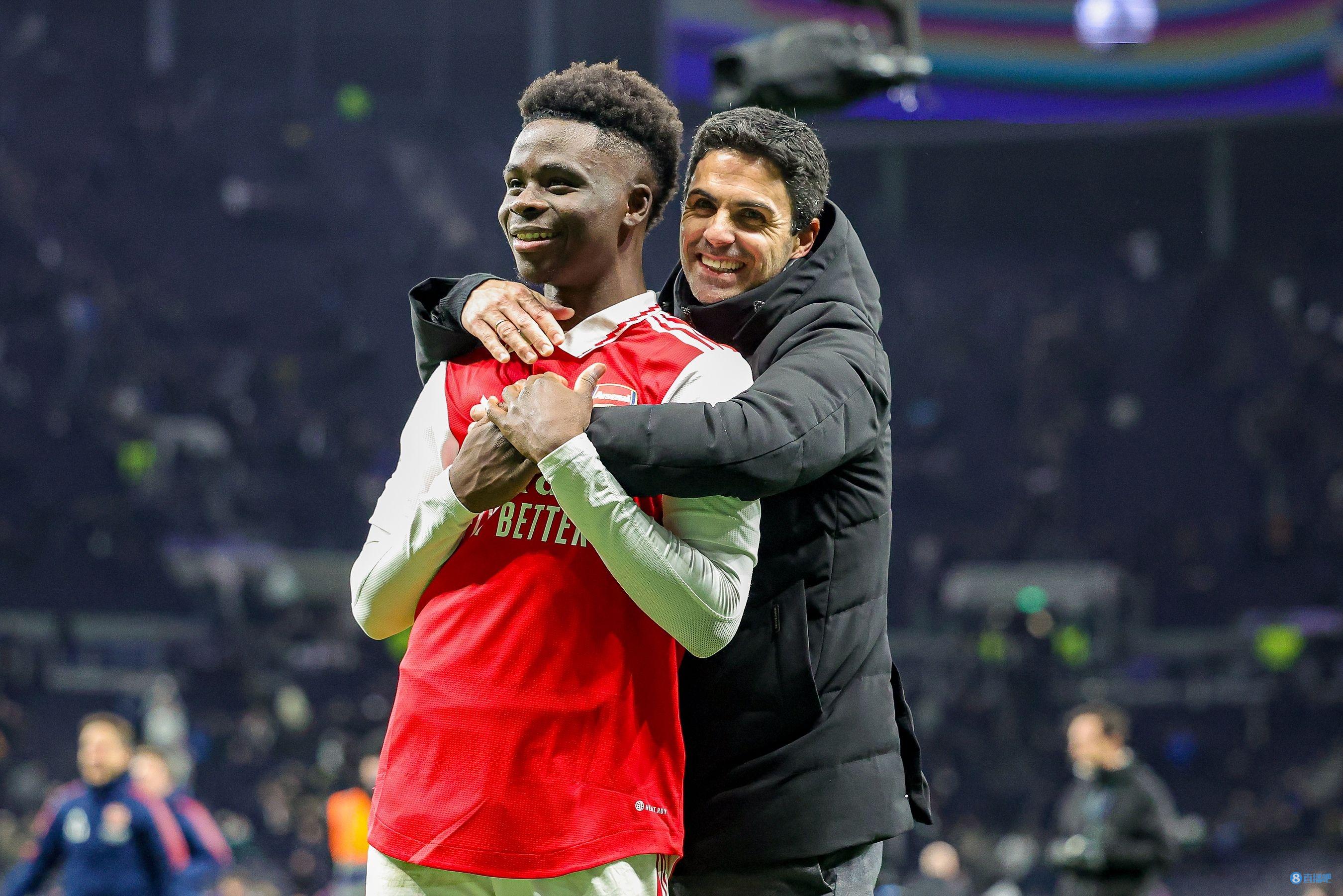 奥莱报：阿根廷足协被提起刑事诉讼，涉案金额高达75.9亿比索（《奥莱报》称阿根廷足协遭刑事起诉，涉案金额达75.9亿比索）