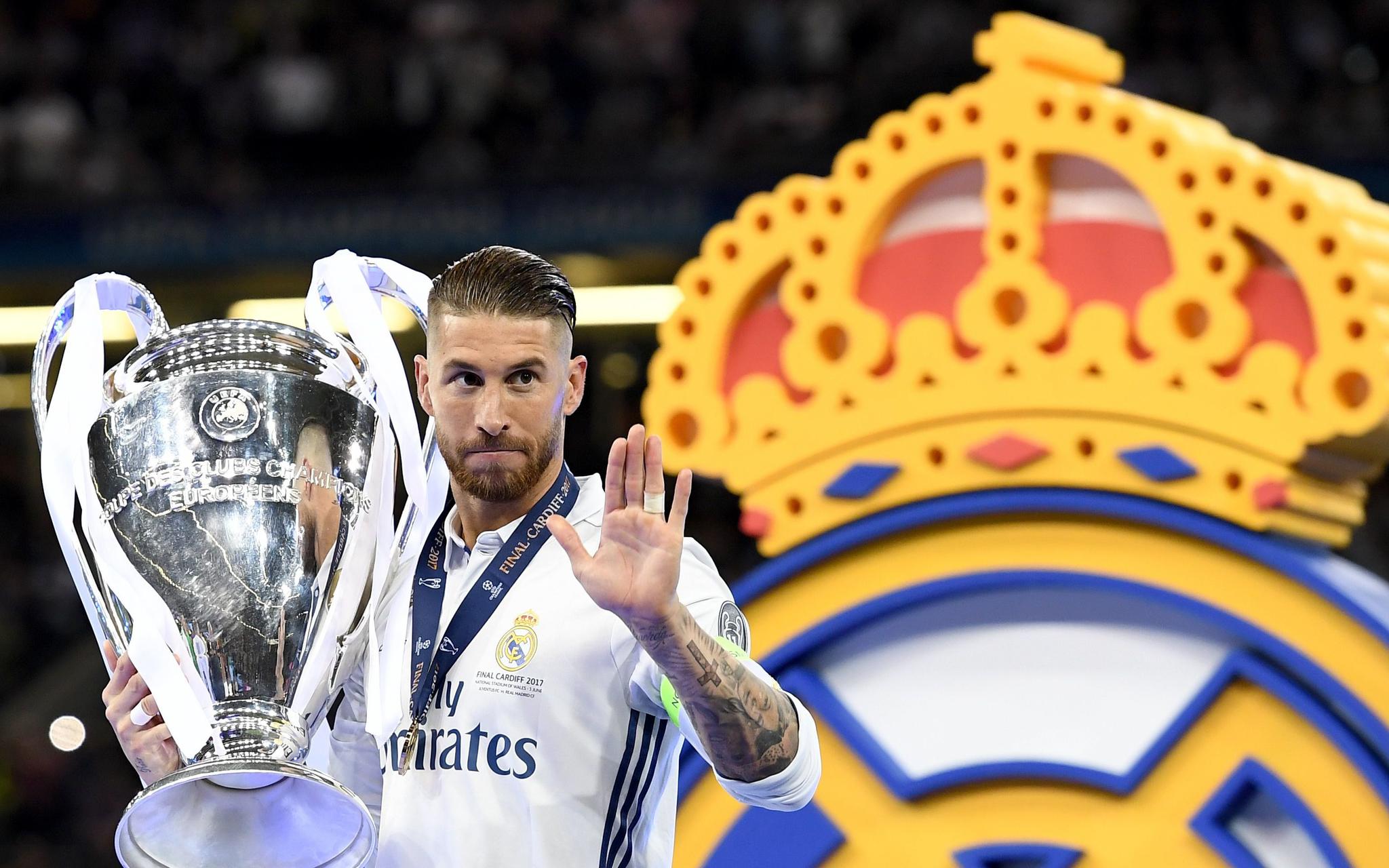 半场战报：格拉斯哥流浪者0-2罗马，佩莱格里尼、苏莱破门（半场：罗马2-0领先格拉斯哥流浪者，佩莱格里尼与苏莱建功）