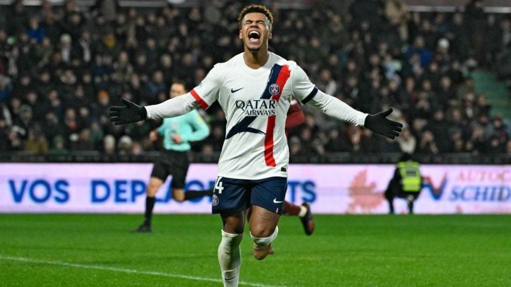 莱切2-1都灵，班达、拉萨纳-库利巴利建功（莱切2比1击败都灵，班达与拉萨纳-库利巴利相继进球）