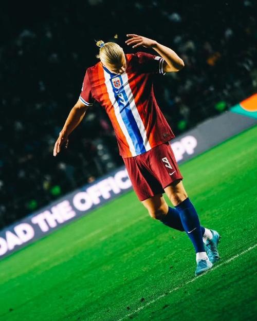 德天空：尤文关注匈牙利20岁中场托特，球员身价1500万欧（德天空：尤文有意引进20岁匈牙利中场托特，估值1500万欧）